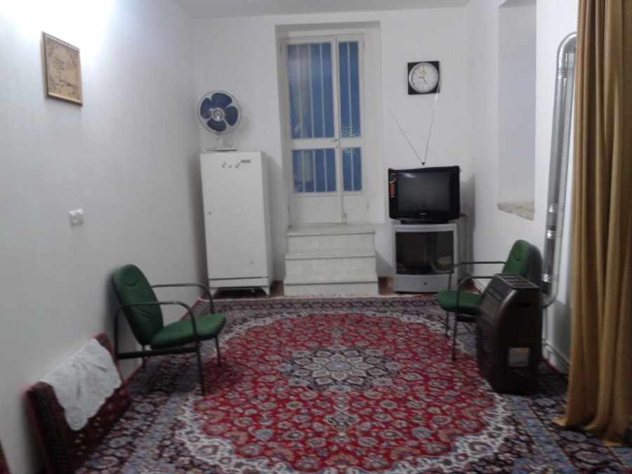 suite home hostel niasar